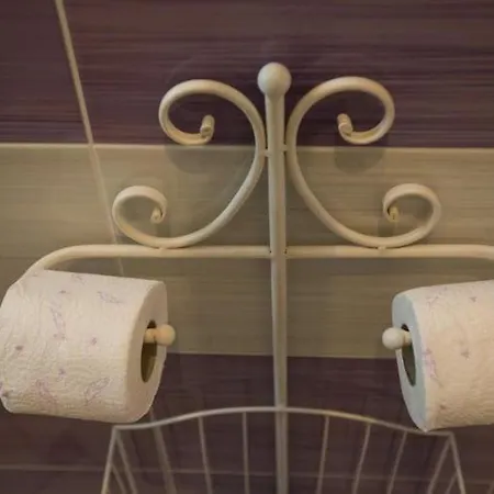 Gugily- Twin With Shared Bathroom And View *